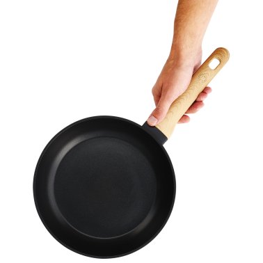 MasterChef® Frying Pan with Soft-Touch Bakelite® Handle (12 In.)