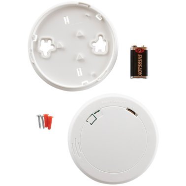 First Alert® Battery-Powered Photoelectric Smoke Alarm