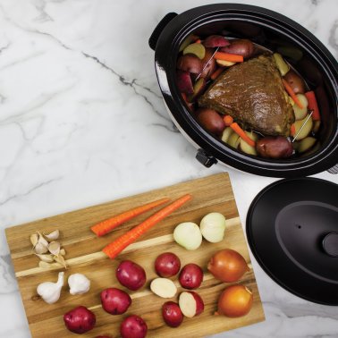 NESCO® 6-Qt. 750-Watt Roaster with Porcelain Cookwell (Silver)