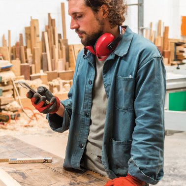 weBoost® Office 200 50-Ohm In-Building Cellular Signal Booster Kit for Business Buildings up to 10,000 Sq. Ft., 5G, 472047