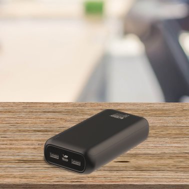 Urban Factory JUICEE MAX Portable Power Pack, USB-C® and USB-A (20 Amp)