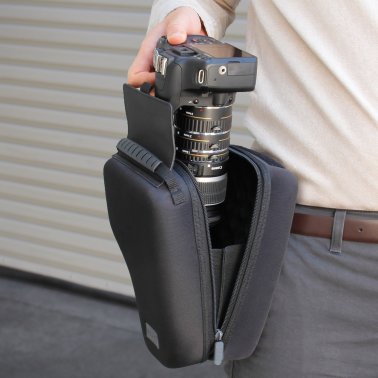 USA Gear® Quick-Access DSLR Hard-Shell Camera/Zoom Lens Case, Black